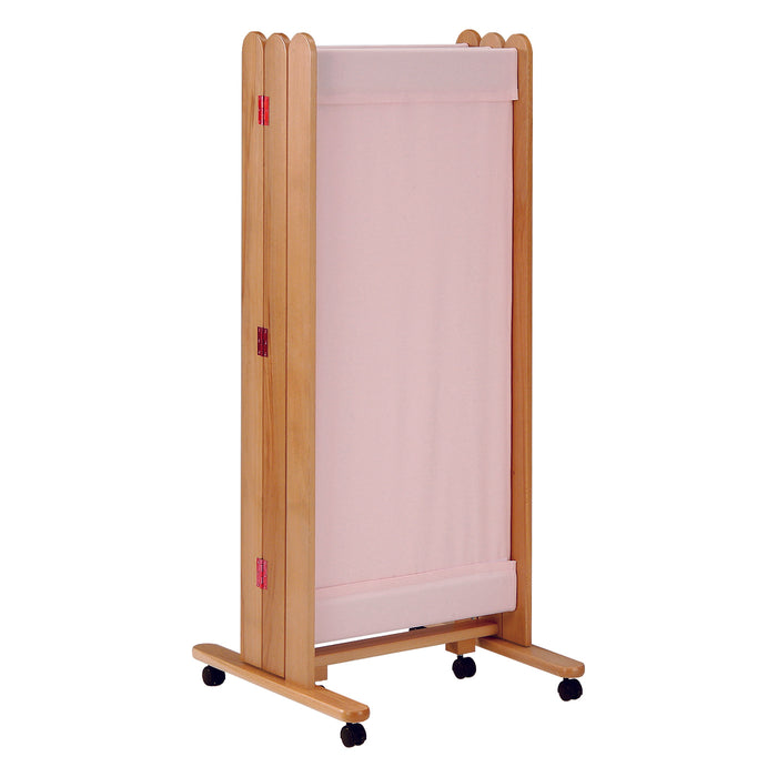 保健室　パーテーション