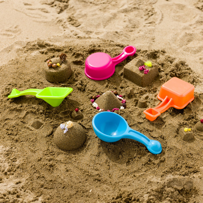 ぐーっと引き寄せるだけで砂型遊びが楽しめる　砂型シャベルいろいろセット