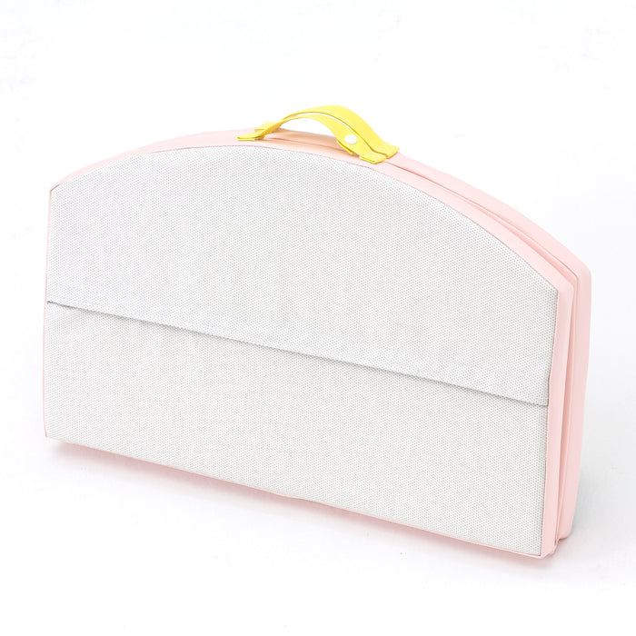 持ち運びおむつ交換マット