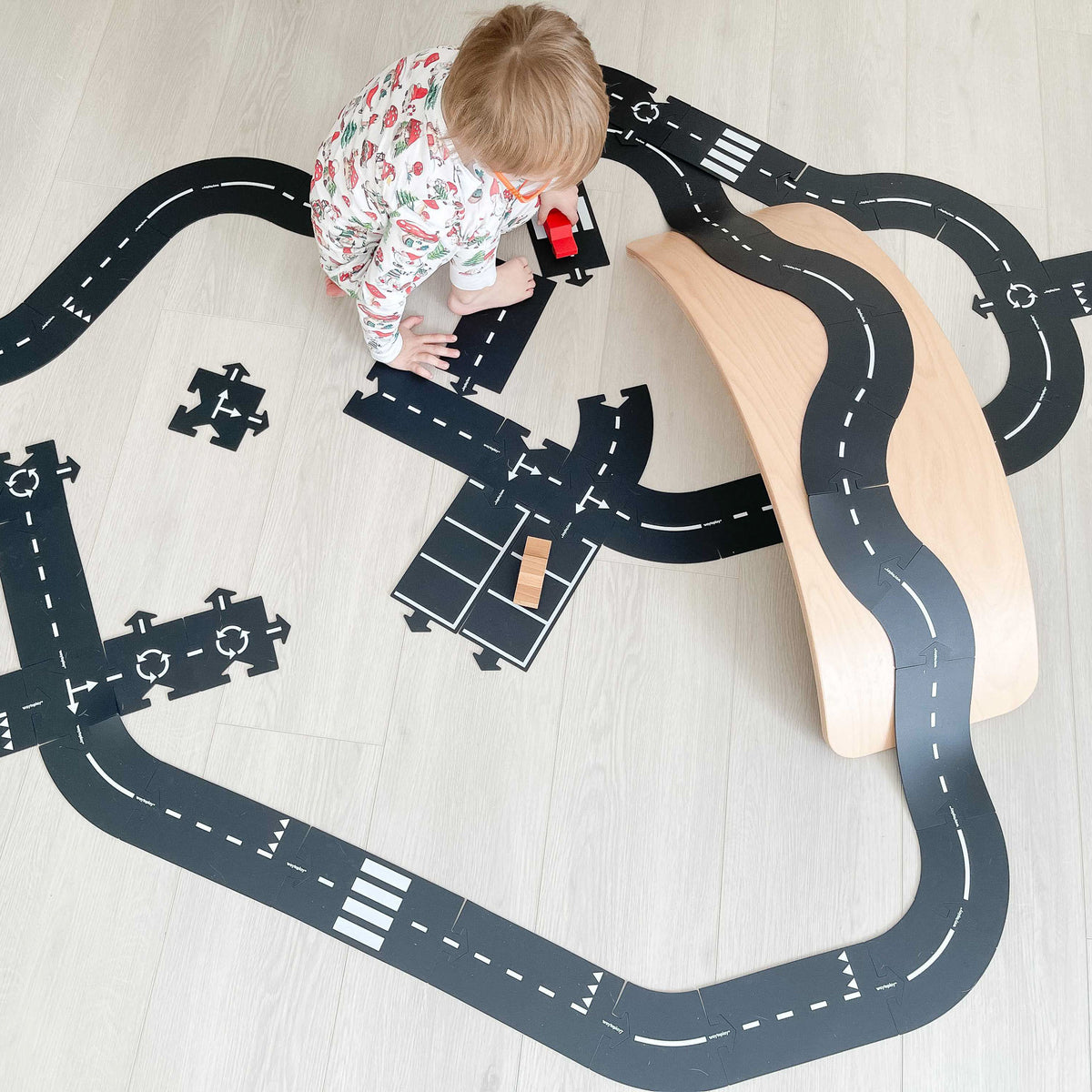 Waytoplay_40KR2HW_02b_1200x120 